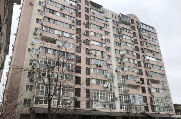 Продам однокомнатную квартиру в Краснодар.Жилая площадь 50,20 кв.м.Этаж 9.Дом монолитный.