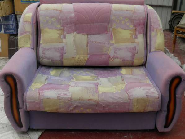 Продаю двухместный мягкий диванчик в прекрасном состоянии в Анапе фото 3