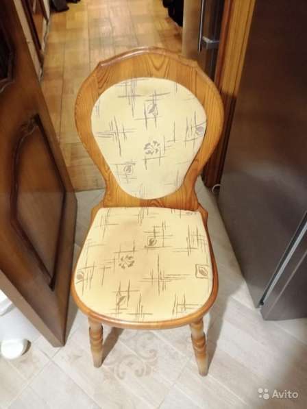 Продам стол и комплект стульев (береза)