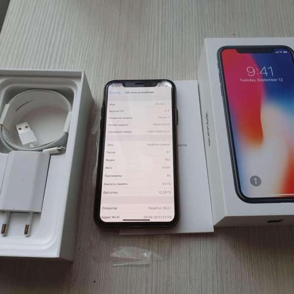 Смартфон Apple iPhone X 64GB Space Gray