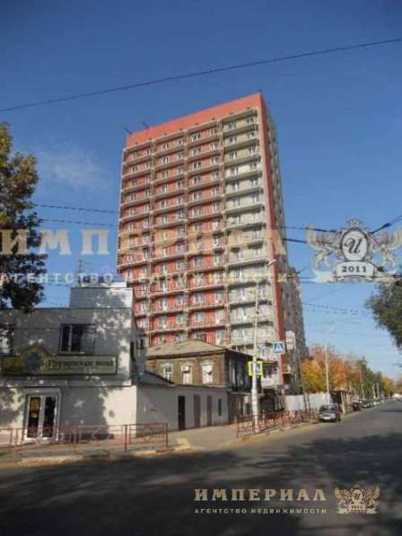 Продам трехкомнатную квартиру в г.Самара.Жилая площадь 123,82 кв.м.Этаж 4.Дом кирпичный. в Самаре