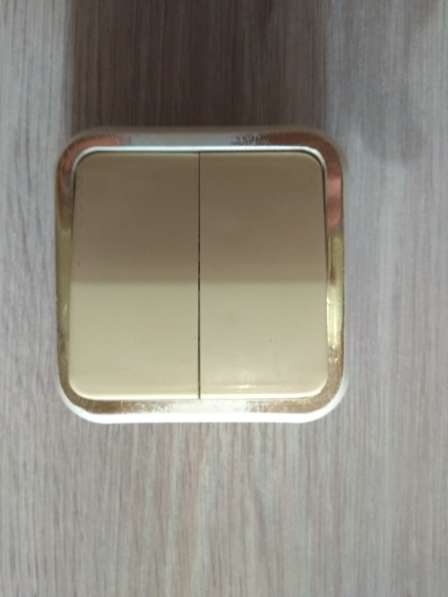 Продам выключатель