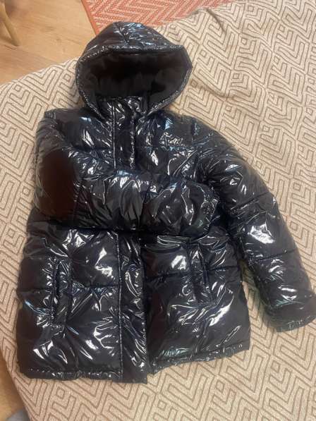 Продаю куртку на подростка