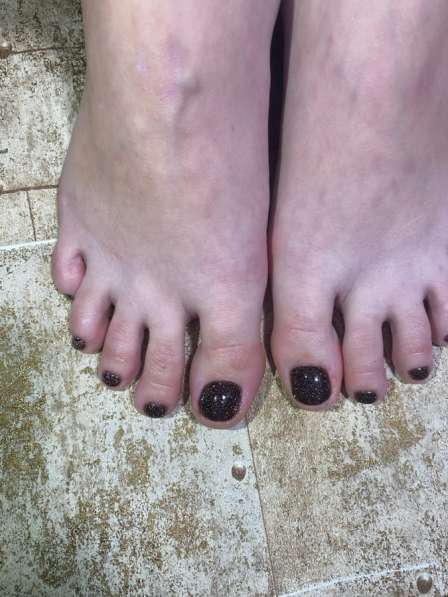 Маникюр, педикюр в Зернограде фото 4