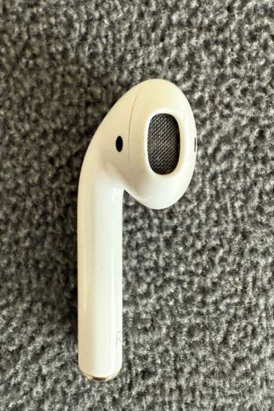 Беспроводные наушники AirPods 2 в Калининграде фото 3