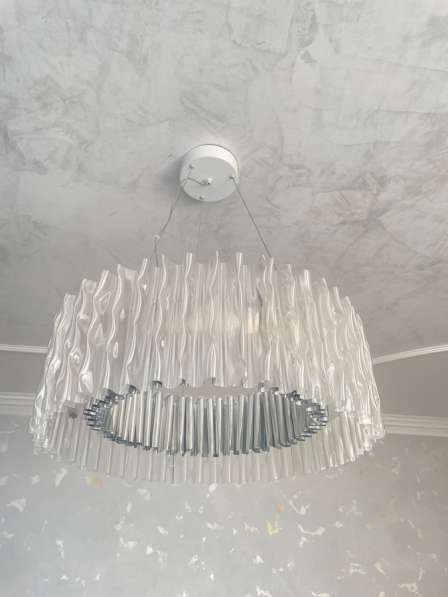 Люстра акрил-металл