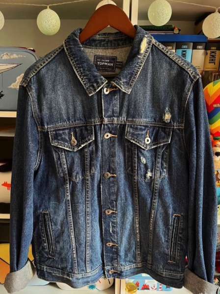 Авторская джинсовая куртка в Москве фото 3