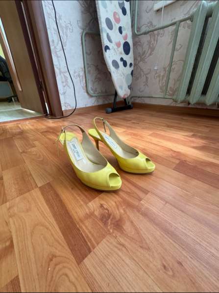 Босонжи jimmy choo в Перми