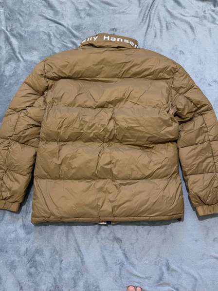 Стильная двусторонняя куртка в Санкт-Петербурге