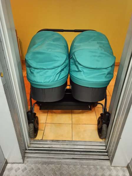 Детская коляска для двойни 2 в 1. Riko в Красногорске