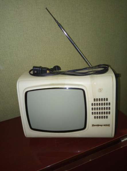 Радиоприёмники и телевизор в Самаре