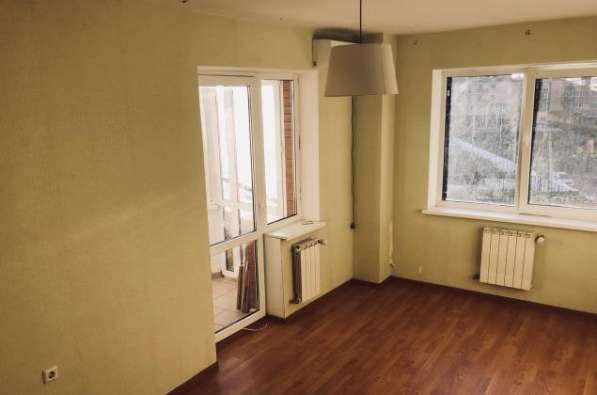 Продам трехкомнатную квартиру в Краснодар.Жилая площадь 74 кв.м.Этаж 4.Дом кирпичный.