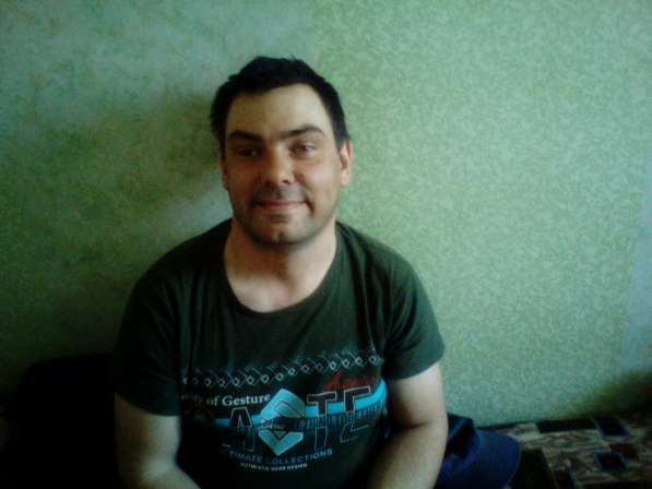 Ярослав, 49 лет, хочет пообщаться