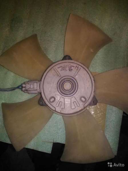 Мотор вентилятора с вентилятором toyota 16363-2303