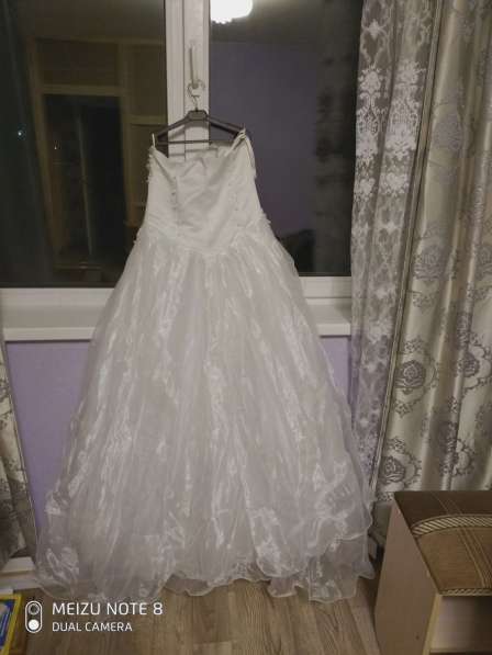 Свадебное платье на шнуровке Размер 46-48 в Челябинске