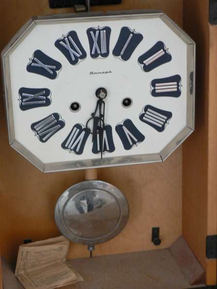 Продаются антикварные часы в Санкт-Петербурге
