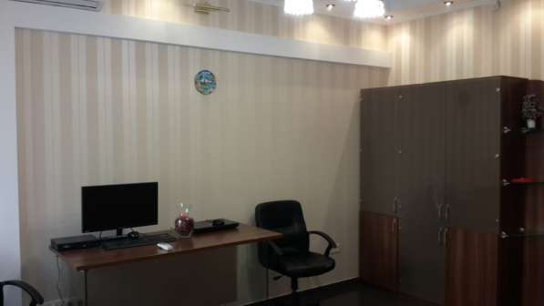 Офисное помещение общей площадью 81,6 кв. м. по ул. Заря