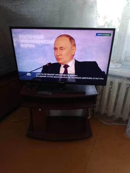 ПРОДАЮ ТЕЛЕВИЗОР С ТУМБОЧКОЙ в Бузулуке фото 3