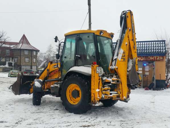 Экскаватор-погрузчик JCB 3CX 2010 года в Санкт-Петербурге фото 11