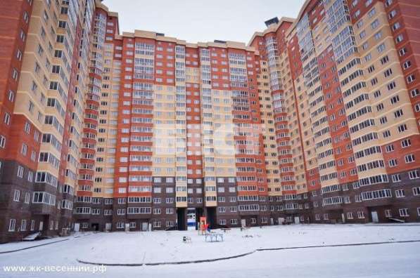 Продам однокомнатную квартиру в Подольске. Этаж 18. Дом монолитный. Есть балкон.
