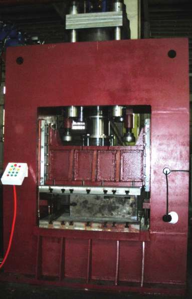 Пресс-автомат перфорационный гидравлический усилием 25-360 т