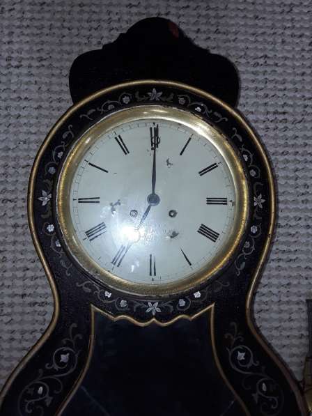 Продам старинные часы в фото 5