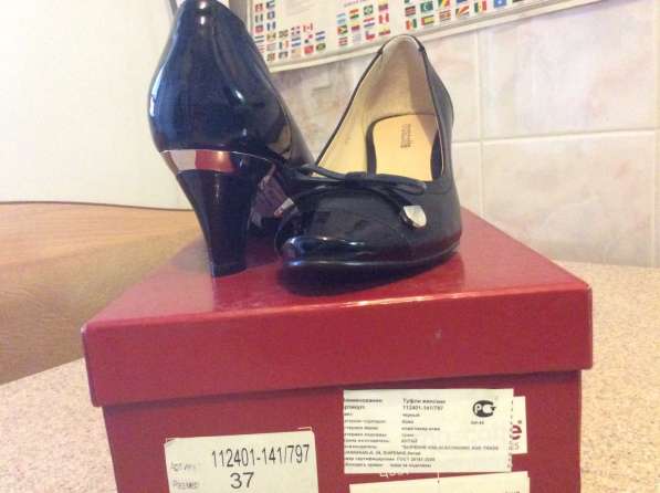 Черные, кожа, 37 р. Удобные женские туфли. Каблук 6 см в Москве фото 3
