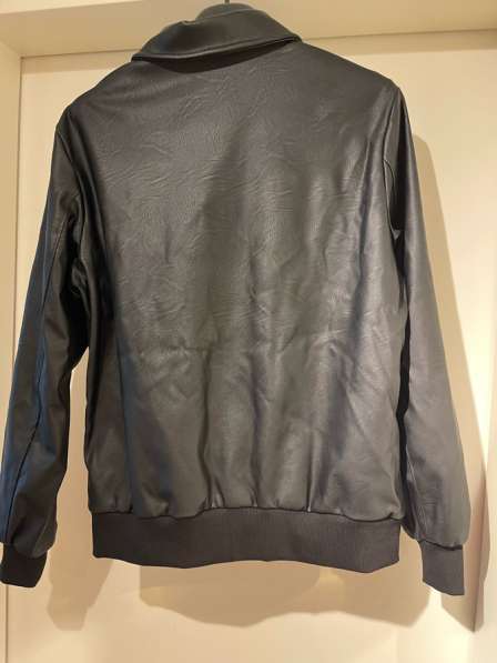Красивая итальянская куртка из эко кожи размер L 56 в Шуе фото 7