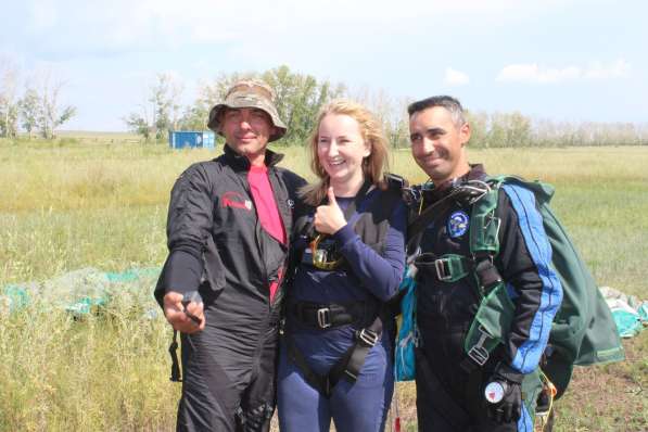 Прыжок с парашютом с инструктором в Иркутске фото 7