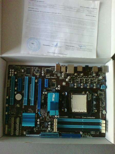 Продам материнскую плату ASUS M4A87TD/USB3 (сокет АМ3)