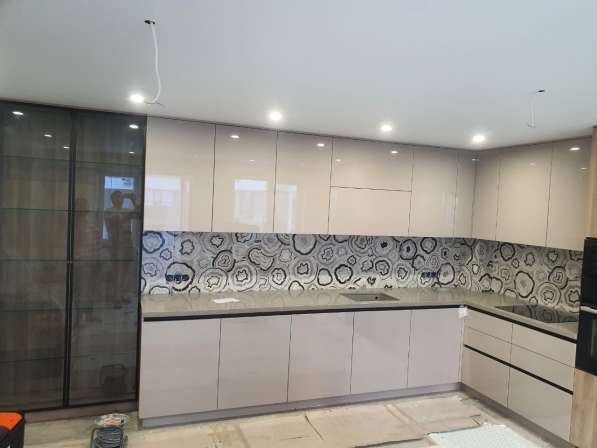 Современные кухни на заказ в Севастополе фото 8