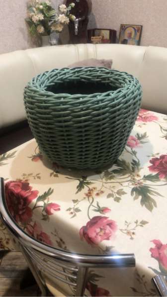 Кашпо уличное