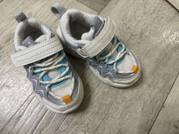 Детские кроссовки, ботинки, сланцы в Абакане фото 7