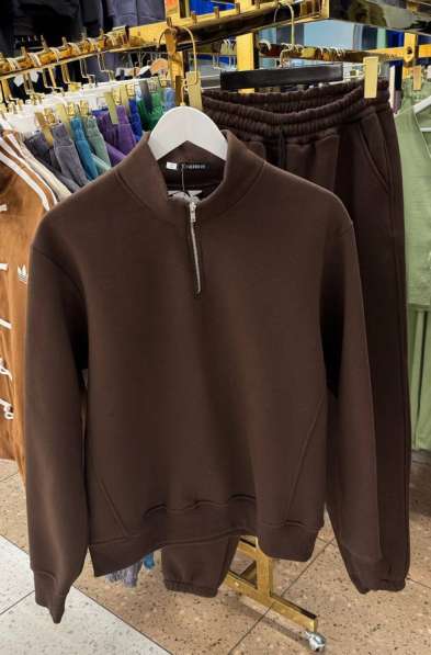 Мужской, спортивный костюм