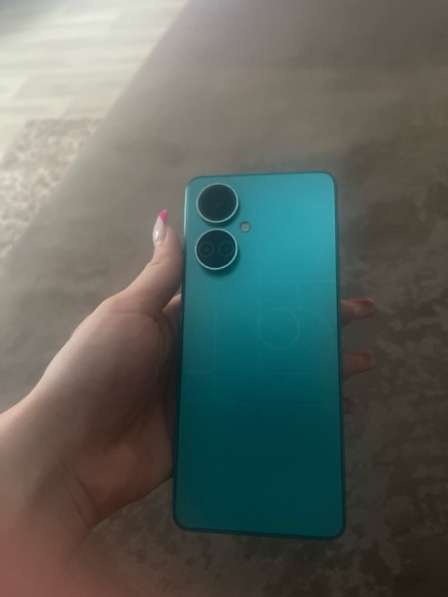 Продам телефон в Горно-Алтайске