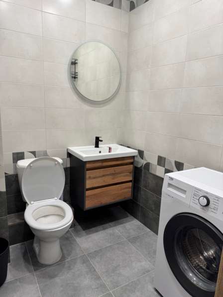 Сдам 2 х комнатную квартиру. Свежий ремонт в Красноярске фото 3