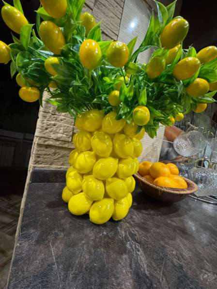 Ваза лимоны