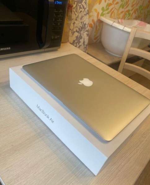 Apple MacBook Air 13 2017 в Москве фото 5