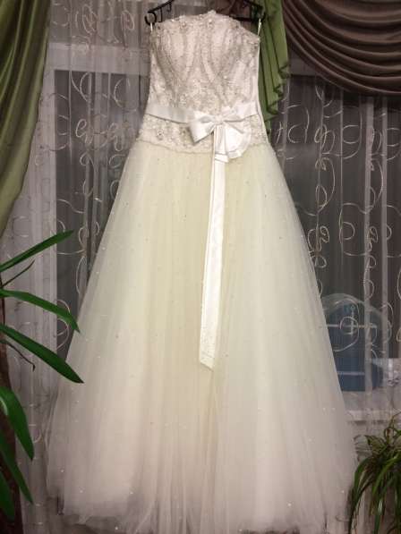 Продам свадебное платье в Пензе фото 3