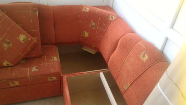 Угловой диван и кресло-кровать в фото 4
