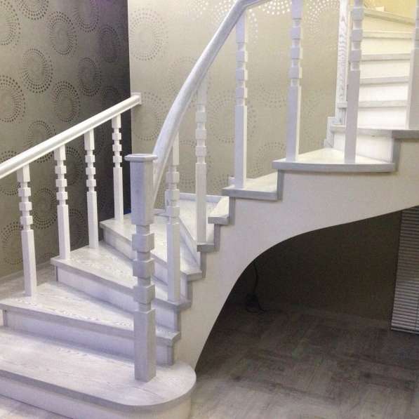 Бетонная лестница на 2 этаж за три дня. Монолитная лестница в Ростове-на-Дону фото 4
