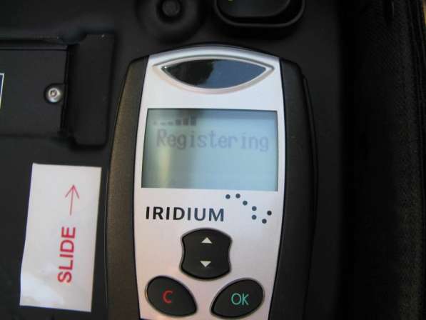 Спутниковый переносной/ возимый Телефон Iridium