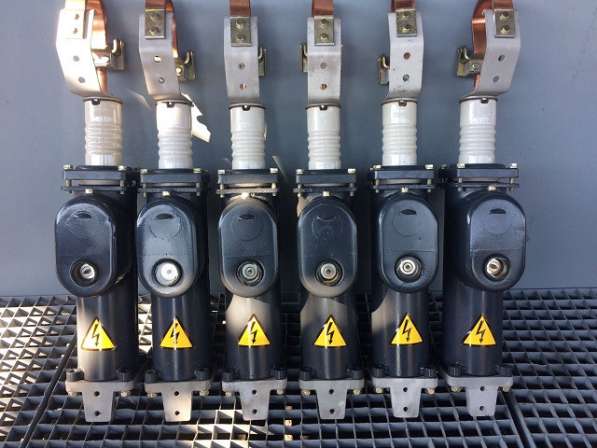 Осуществляем поставки высоковольтного оборудования в Санкт-Петербурге фото 14