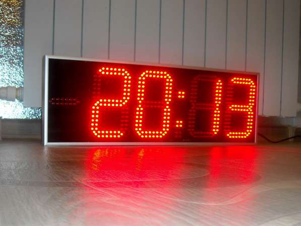 Часы уличные с термометром в алюминиевом корпусе в Чайковском фото 4