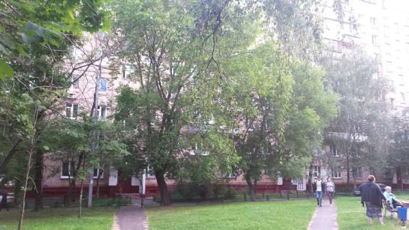 Продаю 1 комнатную квартиру в Москве