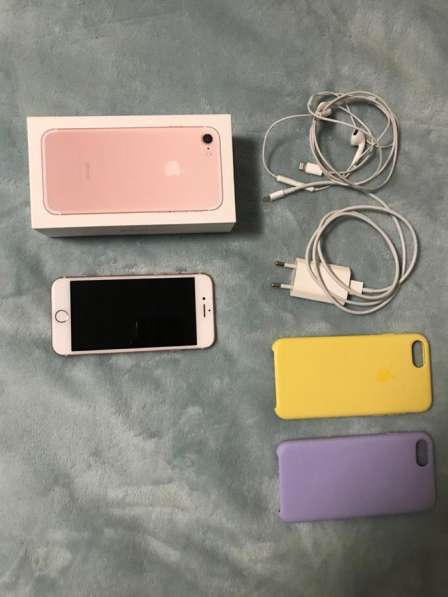 Продаю IPhone 7 128gb