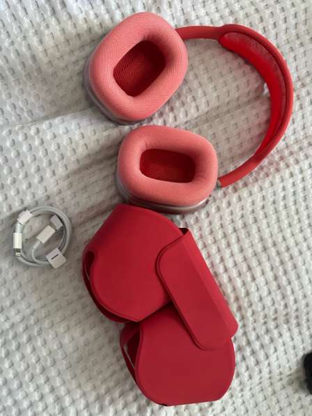 Airpods max в Москве фото 3
