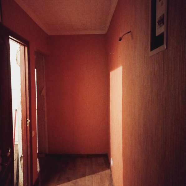 Продам 2-х комнатную квартиру в центре Снежного в 