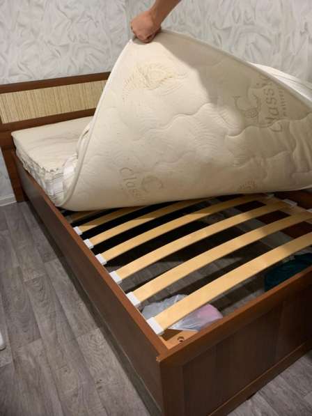 Односпальная кровать в Абинске