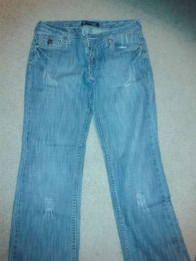 Джинсы в Санкт-Петербурге фото 3